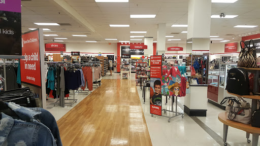 Department Store «T.J. Maxx», reviews and photos, 14 Danbury Rd, Wilton, CT 06897, USA
