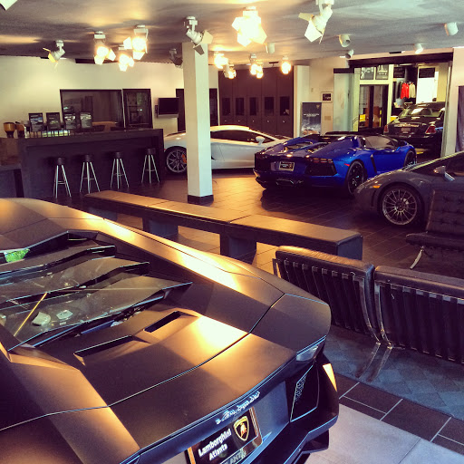 Car Dealer «Motorcars of Georgia», reviews and photos, 7865 Roswell Rd, Atlanta, GA 30350, USA