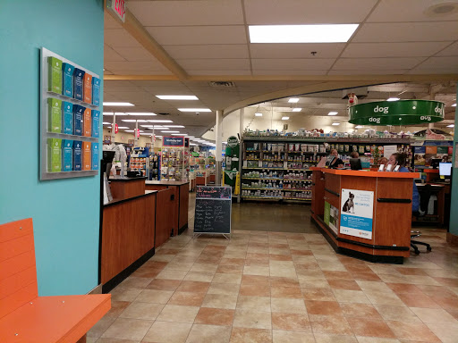 Pet Supply Store «PetSmart», reviews and photos, 2828 Campus Pkwy, Riverside, CA 92507, USA