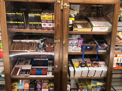Tobacco Shop «Smoke Shop Plus», reviews and photos, 140 S Rainbow Blvd, Las Vegas, NV 89145, USA