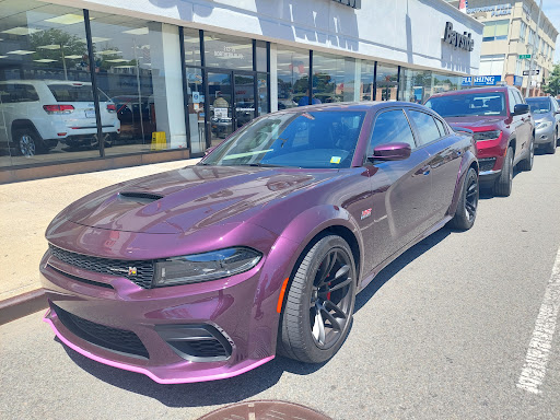 Car Dealer «Bayside Chrysler Jeep Dodge», reviews and photos, 21219 Northern Blvd, Bayside, NY 11361, USA