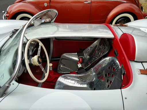 Shopping Mall «Village Centre», reviews and photos, 776 Walker Rd, Great Falls, VA 22066, USA