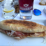 Photo n°4 de l'avis de Pau.a fait le 14/07/2018 à 15:24 sur le  Caffè Quadri à Venice