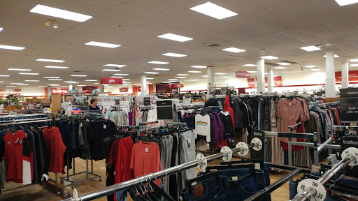 Department Store «T.J. Maxx», reviews and photos, 6140 Glenway Ave, Cincinnati, OH 45211, USA