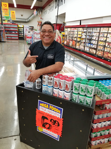 Grocery Store «Lebanon Mega Foods», reviews and photos, 1950 S Main St, Lebanon, OR 97355, USA