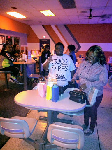 Bowling Alley «Brunswick Zone Heather Ridge Lanes», reviews and photos, 2200 S Peoria St, Aurora, CO 80014, USA