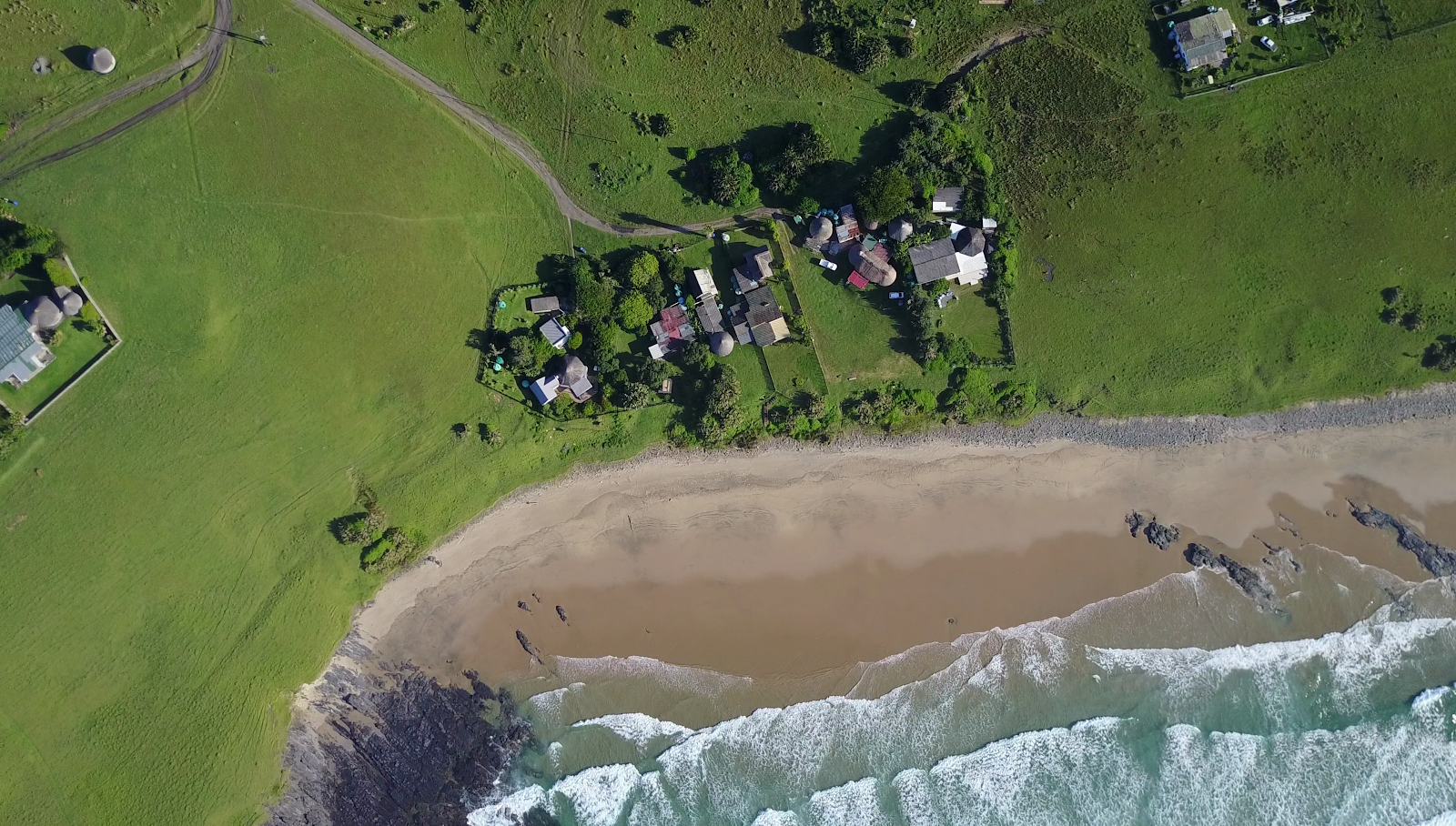 Zdjęcie Kamnandi beach położony w naturalnym obszarze