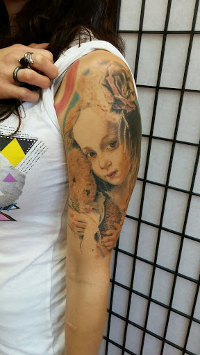 Tattoo Shop «Liongodz Tattoo Studio», reviews and photos, 401 N Santa Fe Ave, Pueblo, CO 81003, USA