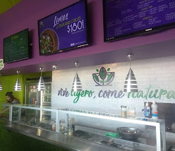 Salatti ensaladas photo