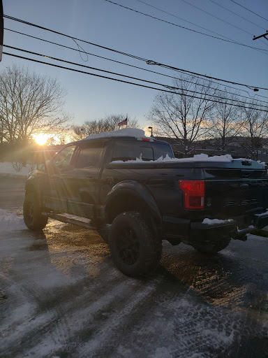 Ford Dealer «Gateway Ford», reviews and photos, 190 Sykes Mountain Ave, White River Junction, VT 05001, USA