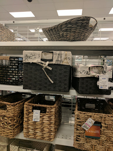 Clothing Store «Ross Dress for Less», reviews and photos, 902 Sepulveda Blvd, Harbor City, CA 90710, USA