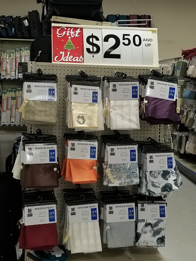 Discount Store «Roses», reviews and photos, 501 Adams Ave, Philadelphia, PA 19120, USA