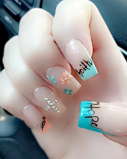 Beauty Salon «Family Hair Salon and Barber Shop», reviews and photos, 880 Towne Center Dr, Poinciana, FL 34759, USA