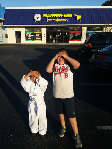 Discount Store «Big Value Outlet», reviews and photos, 718 Dartmouth St, South Dartmouth, MA 02748, USA