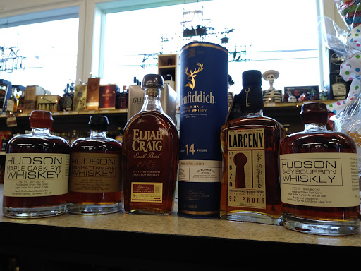 Liquor Store «Gerards Wine and Spirits», reviews and photos, 2310 Bridge Ave, Point Pleasant, NJ 08742, USA