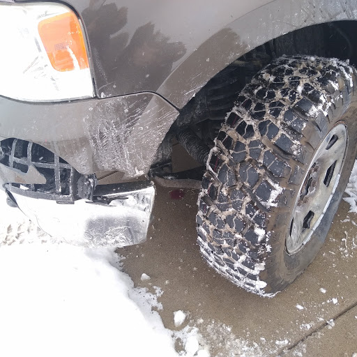 Tire Shop «Discount Tire Store - Woodbury, MN», reviews and photos, 570 Woodbury Dr, Woodbury, MN 55125, USA