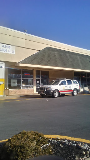 Shopping Mall «Lincoln Court Shopping Center», reviews and photos, 215 Lancaster Ave, Frazer, PA 19355, USA