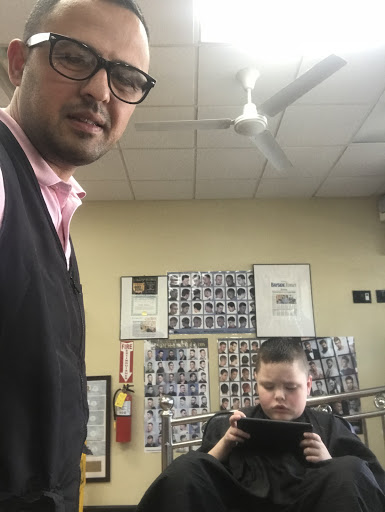 Barber Shop «Utopia Barber Shop», reviews and photos, 20-06 Utopia Pkwy, Whitestone, NY 11357, USA