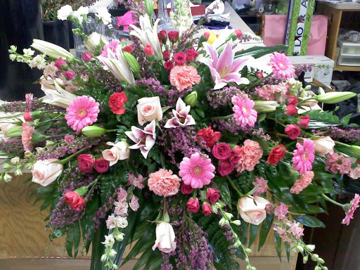 Florist «Creative Expressions Florist», reviews and photos, 10541 Theodore Green Blvd, White Plains, MD 20695, USA