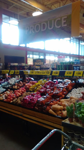 Grocery Store «Grocery Outlet Bargain Market», reviews and photos, 8517 Bond Rd, Elk Grove, CA 95624, USA