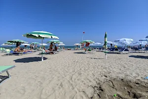 Spiaggia 51 image