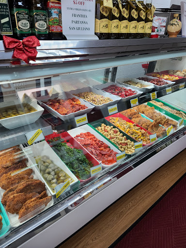 Market «Fratelli Market», reviews and photos, 17 Cedar Heights Rd, Stamford, CT 06905, USA