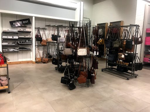 Shoe Store «DSW Designer Shoe Warehouse», reviews and photos, 300 E Colorado Blvd #250, Pasadena, CA 91101, USA