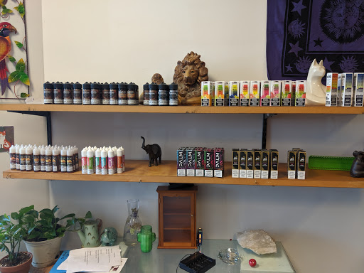 Tobacco Shop «Puffins Smoke Shop», reviews and photos, 194 Reservoir Ave, Pawtucket, RI 02860, USA