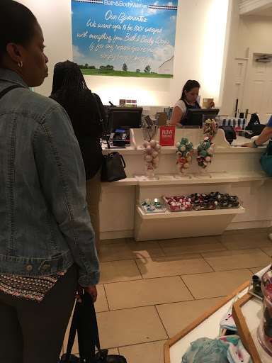 Department Store «HomeGoods», reviews and photos, 1550 Dogwood Dr SE, Conyers, GA 30013, USA