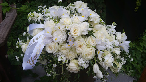 Florist «La Petite Fleur», reviews and photos, 259 Prescott St, St Paul, MN 55107, USA