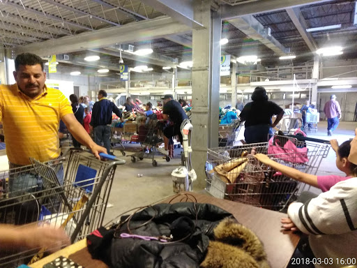 Donations Center «Goodwill», reviews and photos, 714 34th St, Lubbock, TX 79404, USA