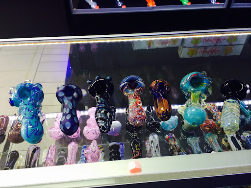 Tobacco Shop «Hickory Smoke Shop», reviews and photos, 720 E First St, Santa Ana, CA 92701, USA