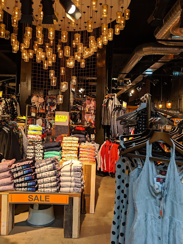 Reviews of Superdry in Glasgow - Clothing store