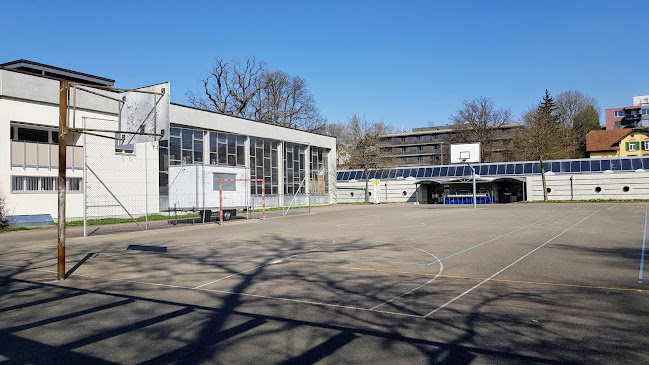 Rezensionen über Dreifach Sporthalle Munot in Schaffhausen - Sportstätte