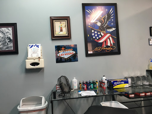Explore bulldog tattoo ideas, creative tattoo ideas in Kansas City, available at Tattoos by Glendon(Kc ink)