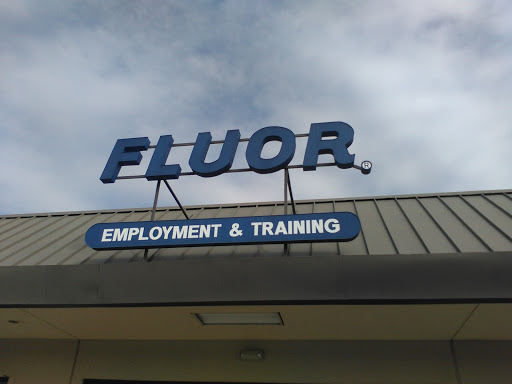 Construction Company «Fluor Craft Employment», reviews and photos, 4226 Decker Dr, Baytown, TX 77520, USA