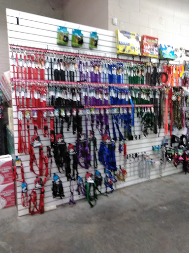 Pet Supply Store «Buckles Feed Depot & Pet Supply», reviews and photos, 220 S 4th St, Lafayette, IN 47901, USA