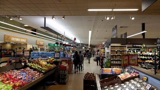 Grocery Store «Stop & Shop», reviews and photos, 20 Teaticket Hwy, East Falmouth, MA 02536, USA