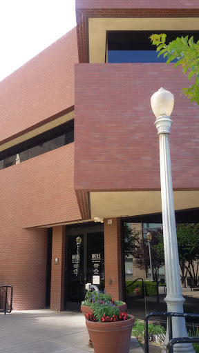 Federal government office Fresno