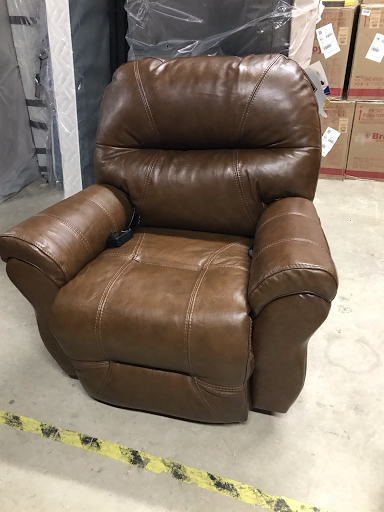 Furniture Store «Edwards Furniture», reviews and photos, 800 W Central Ave, Springboro, OH 45066, USA