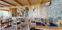 Atmosphère du Restaurant français L'Ancolie à Fontcouverte-la-Toussuire - n°12