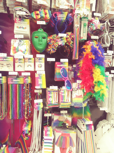 Shopping Mall «Penn Mar Shopping Center», reviews and photos, 2950 Donnell Dr, Forestville, MD 20747, USA