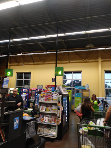 Supermarket «Walmart Neighborhood Market», reviews and photos, 5216 Red Bug Lake Rd, Winter Springs, FL 32708, USA