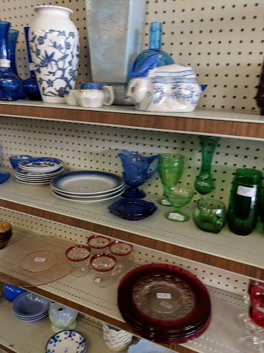 Thrift Store «Super Thrift», reviews and photos, 431 N Harbor Blvd, La Habra, CA 90631, USA