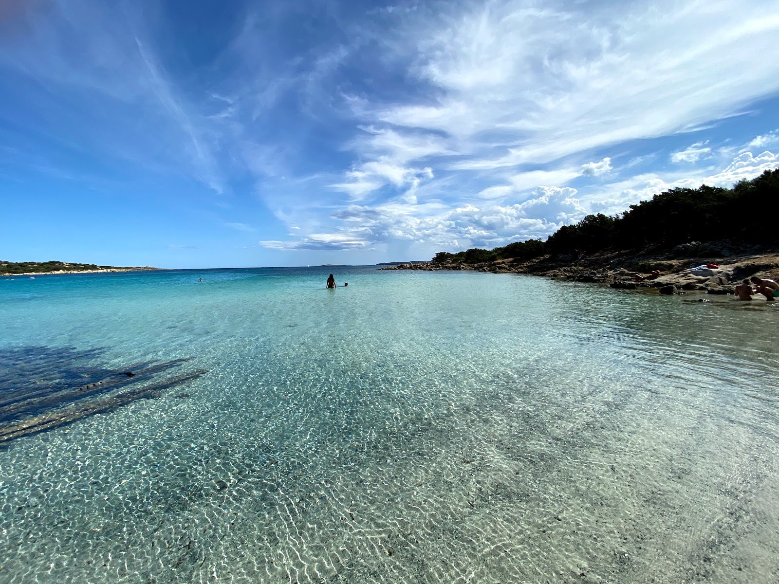 Foto di Spiaggia dei Wreck con una superficie del acqua cristallina