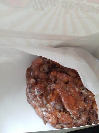 Donut Shop «Donut King», reviews and photos, 1660 Girod St, Mandeville, LA 70448, USA