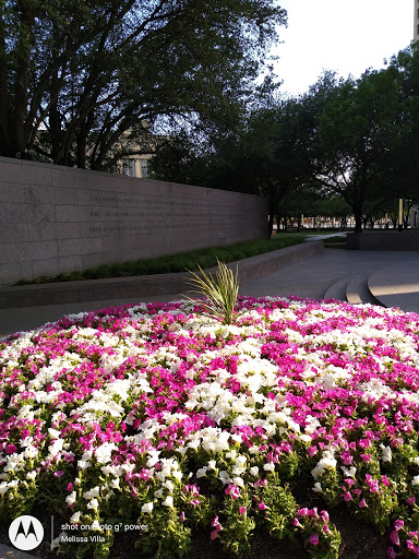 Park «Burnett Park», reviews and photos, 501 W 7th St, Fort Worth, TX 76102, USA