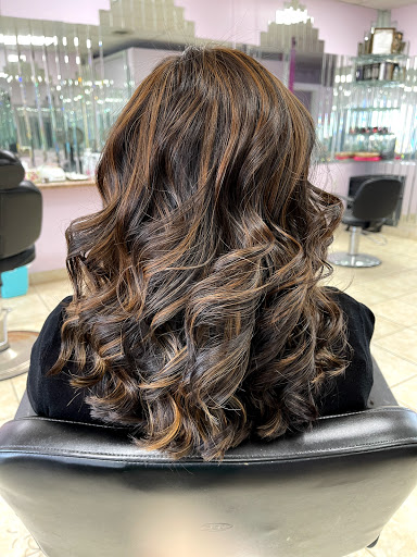 Beauty Salon «SAKHI SALON», reviews and photos, 939 W Golf Rd, Schaumburg, IL 60194, USA