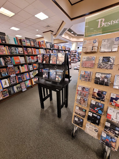 Book Store «Barnes & Noble», reviews and photos, 6134 S Westnedge Ave, Portage, MI 49002, USA