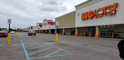 Discount Store «Big Lots», reviews and photos, 35603 S Gratiot Ave, Charter Twp of Clinton, MI 48035, USA